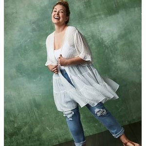Torrid NWT Clip Dot Ruffle Kimono White Size 3X Short Sleeve Open Front